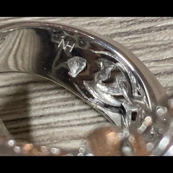 Gems En Vogue Michael Valitutti Rose Garnet Ring - Picture 6 of 8